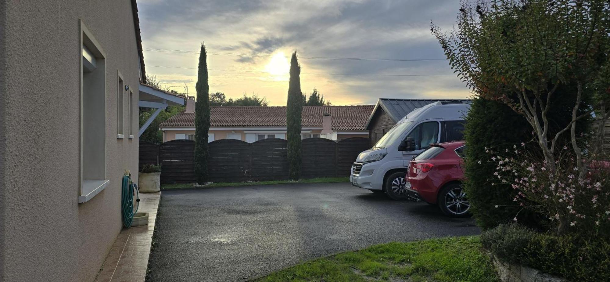 Saint-André-de-Cubzac Welcome Logement Avec Terrasse Proche Bordeaux מראה חיצוני תמונה
